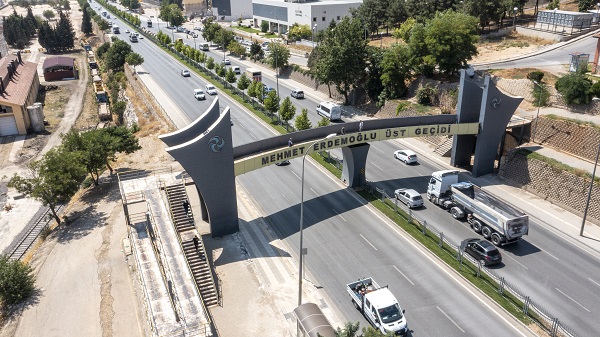 Blog yazısı Merinos Mehmet Erdemoğlu Üst Geçidiiçin resim